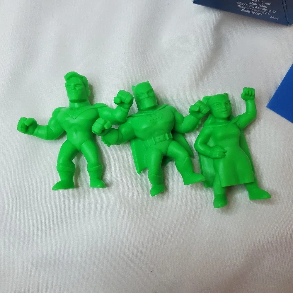 Wendy's Kids' Meal Toys 2023 DC Super Heroes Mini Figures/Muscle Men 2 And 4 Lot